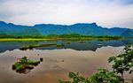 湖光山色
