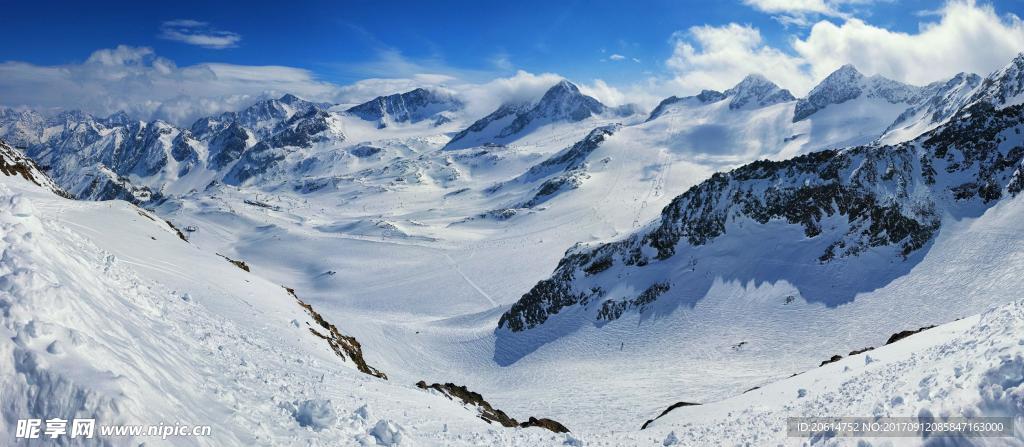壮丽的雪山美景