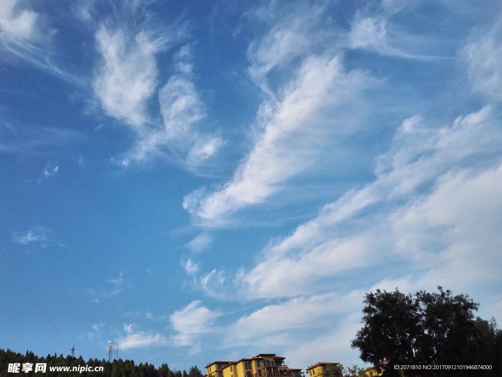蓝天 白云