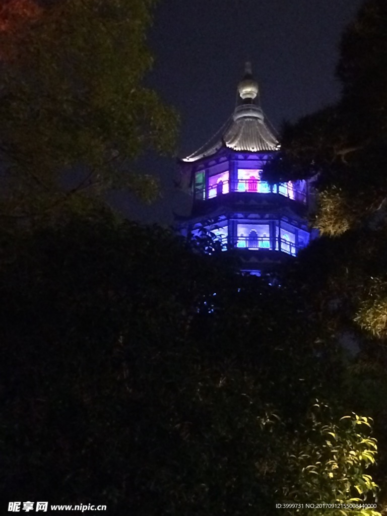 绳金塔