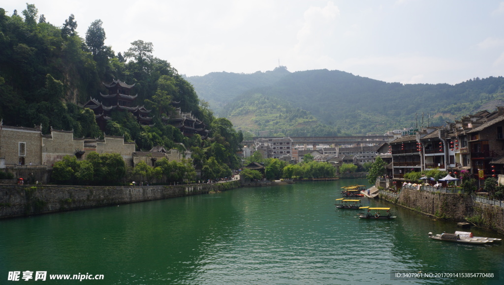 镇远古城