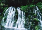 山溪瀑布图片   旅游摄影素材