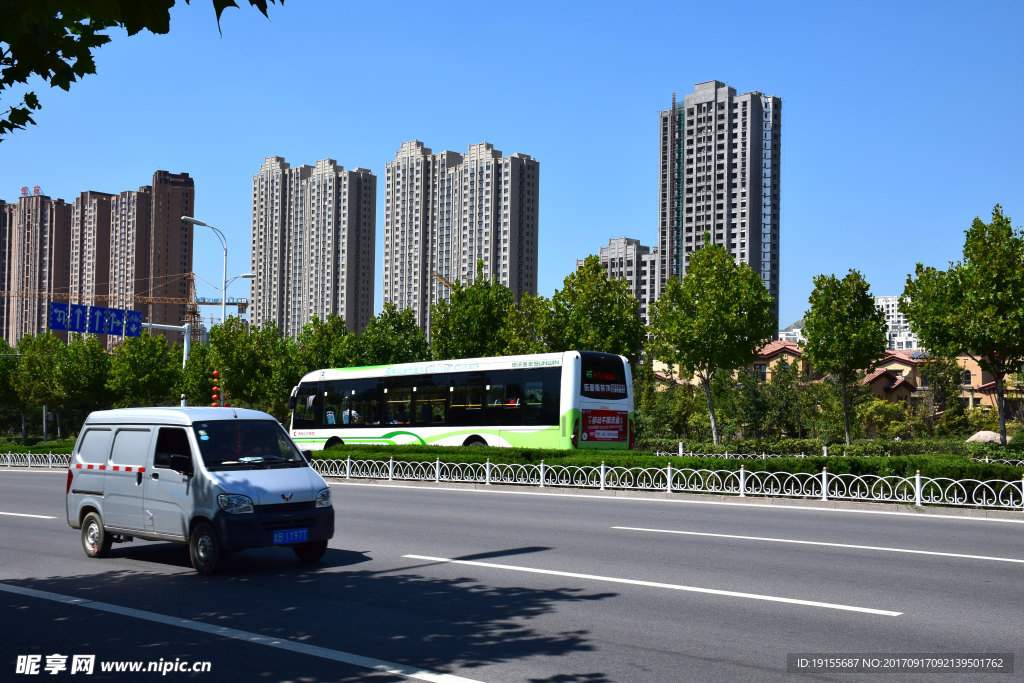 马路车辆建筑