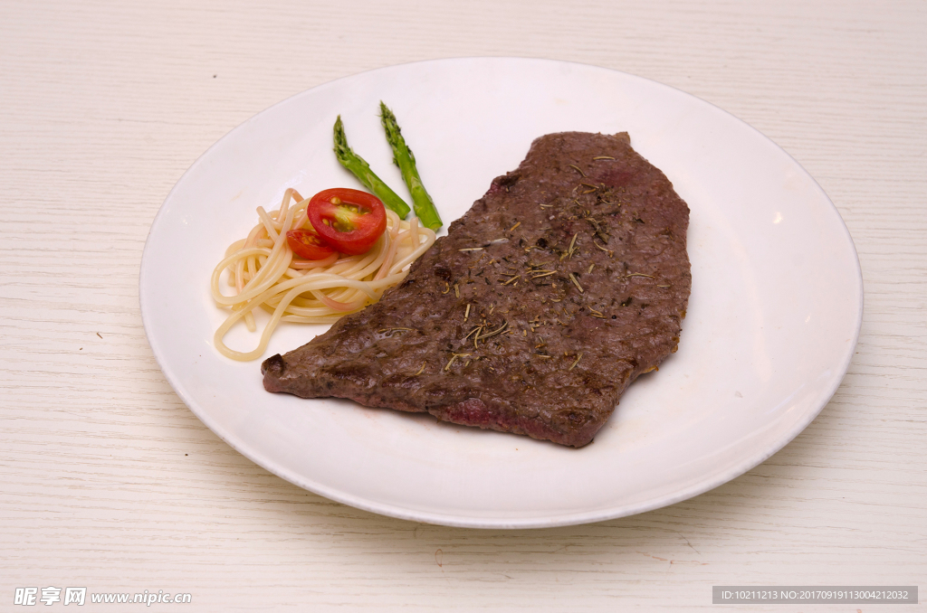 美味牛排新鲜牛肉餐饮美食