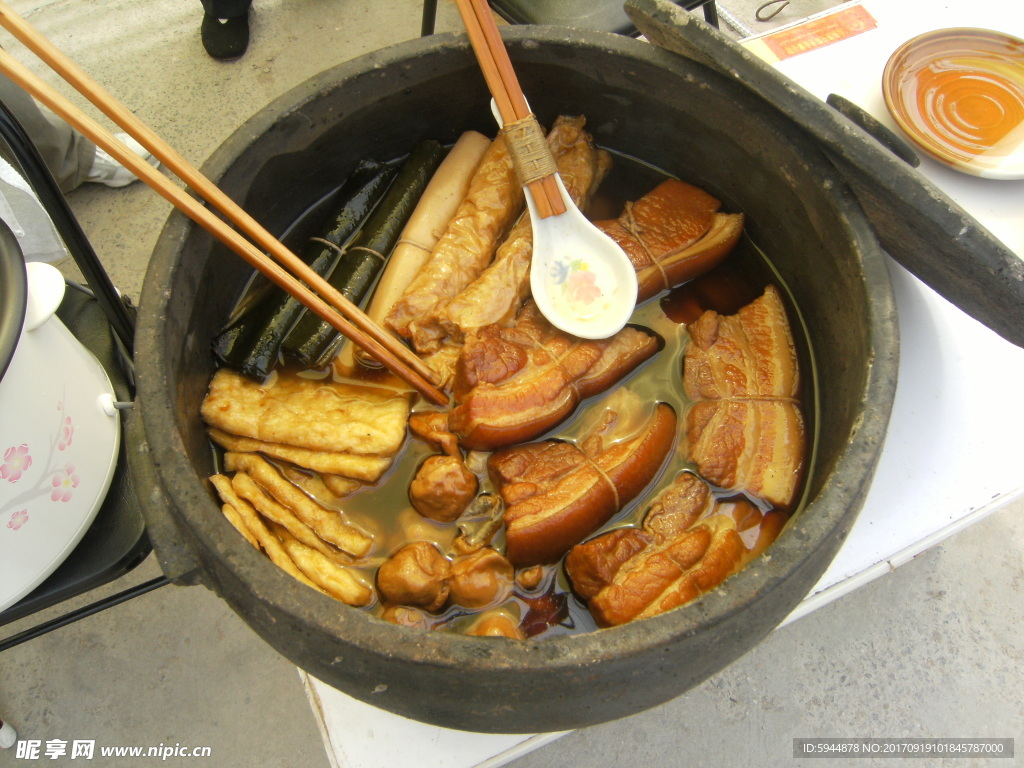 甏肉干饭