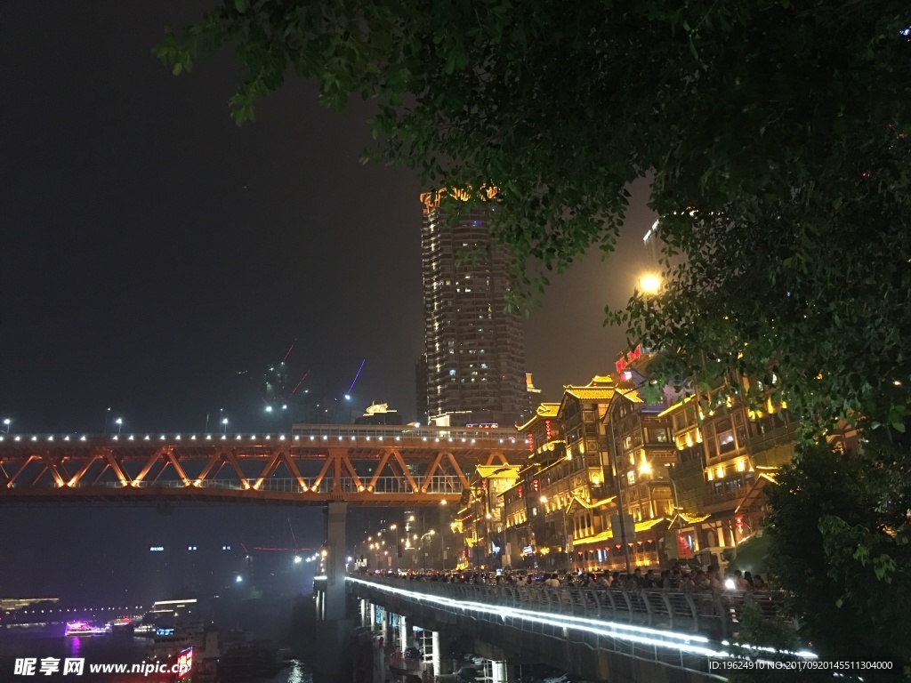 霓虹