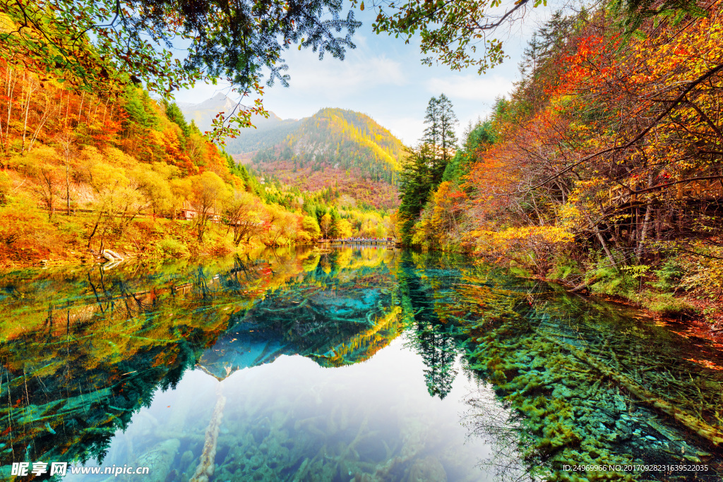 湖光山色