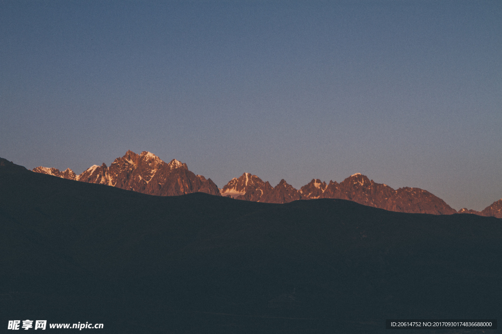高山美景