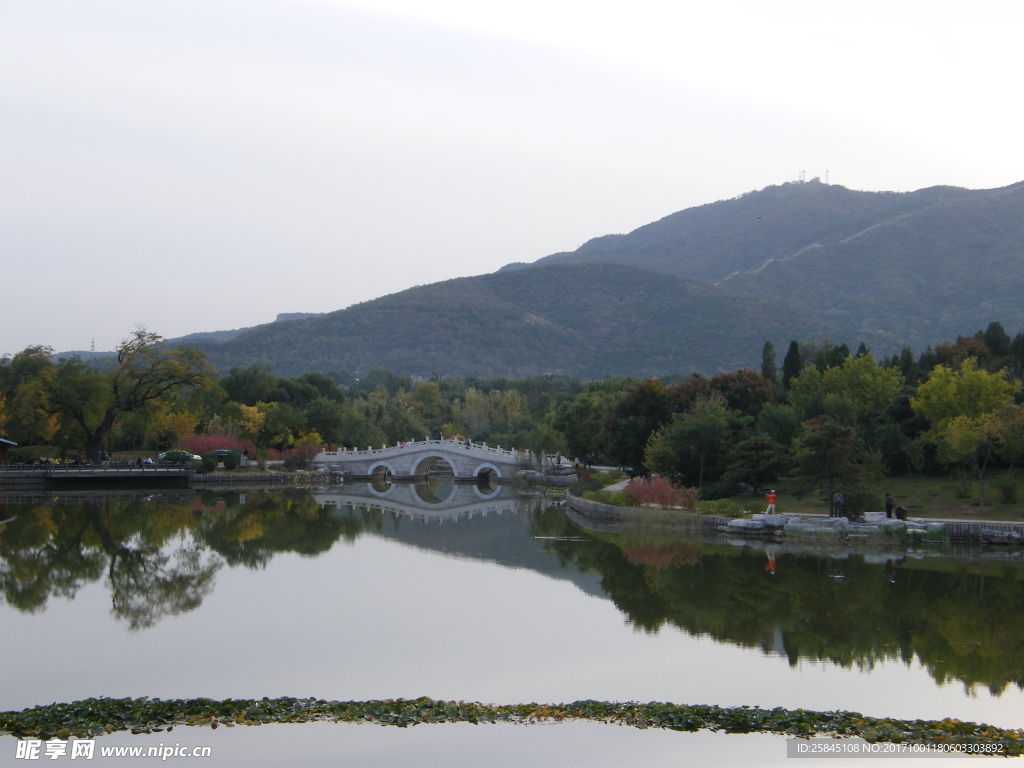 西山晚景