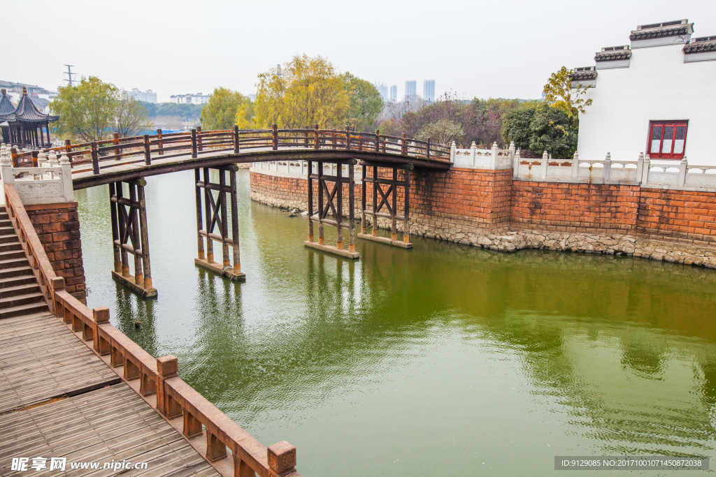 八大山人梅湖景区