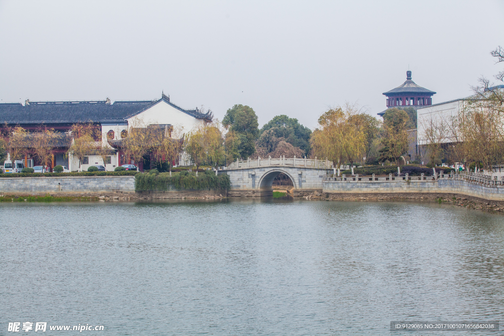 八大山人梅湖景区