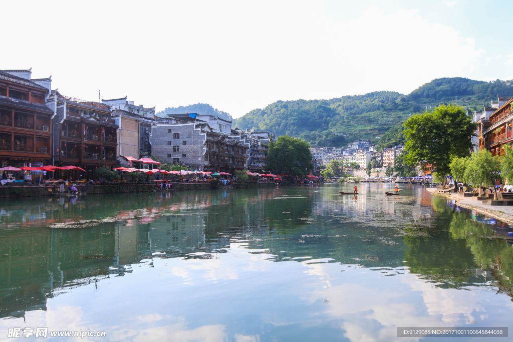 凤凰古城
