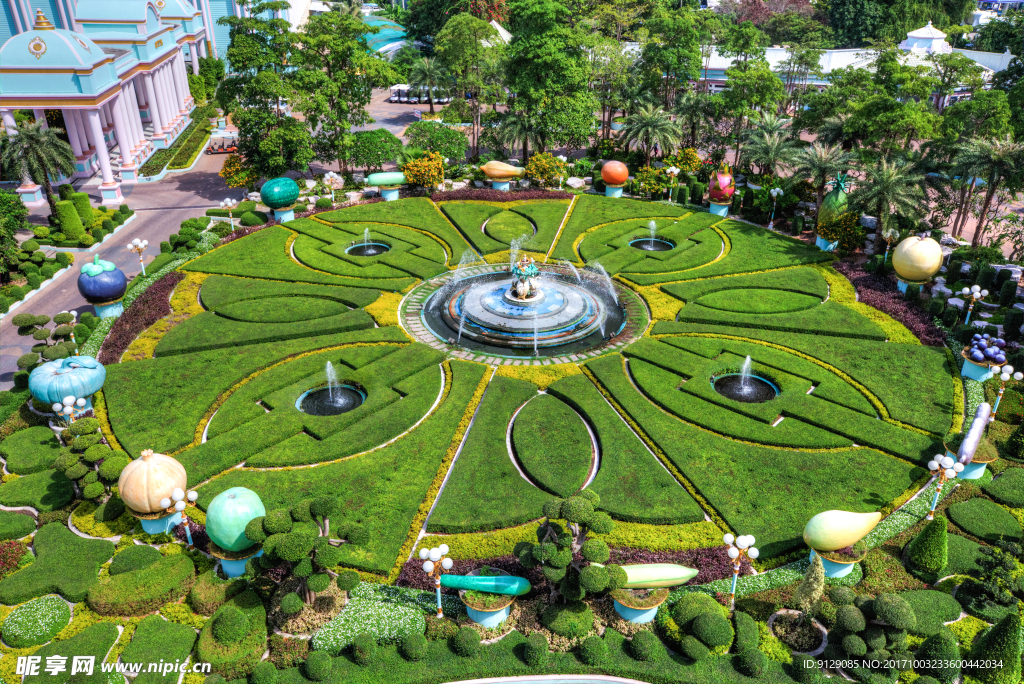 芭提雅富贵黄金屋