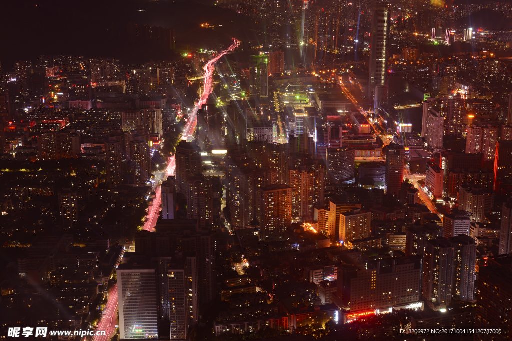 京基一百拍的夜景