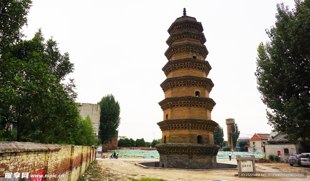 胜果寺塔