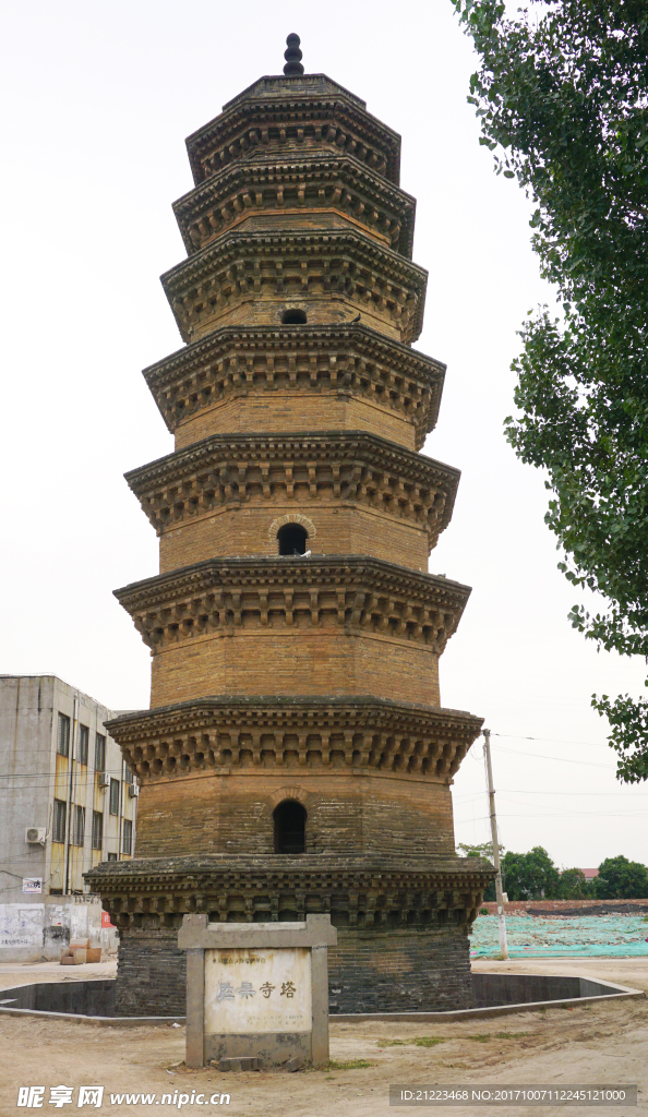 胜果寺塔