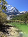 湖光山色