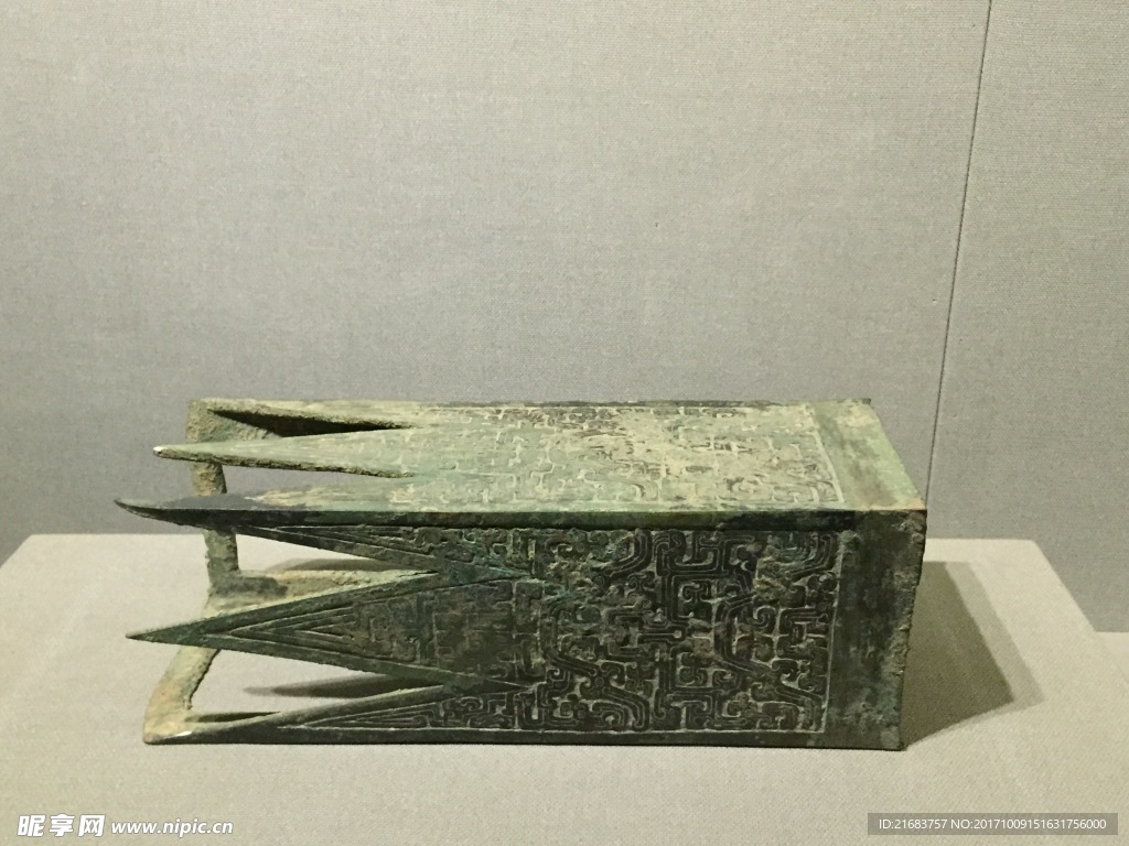 青铜器