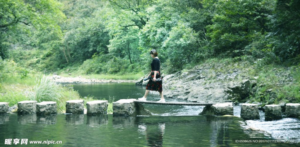 小桥流水