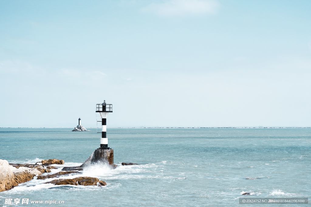 海边的灯塔