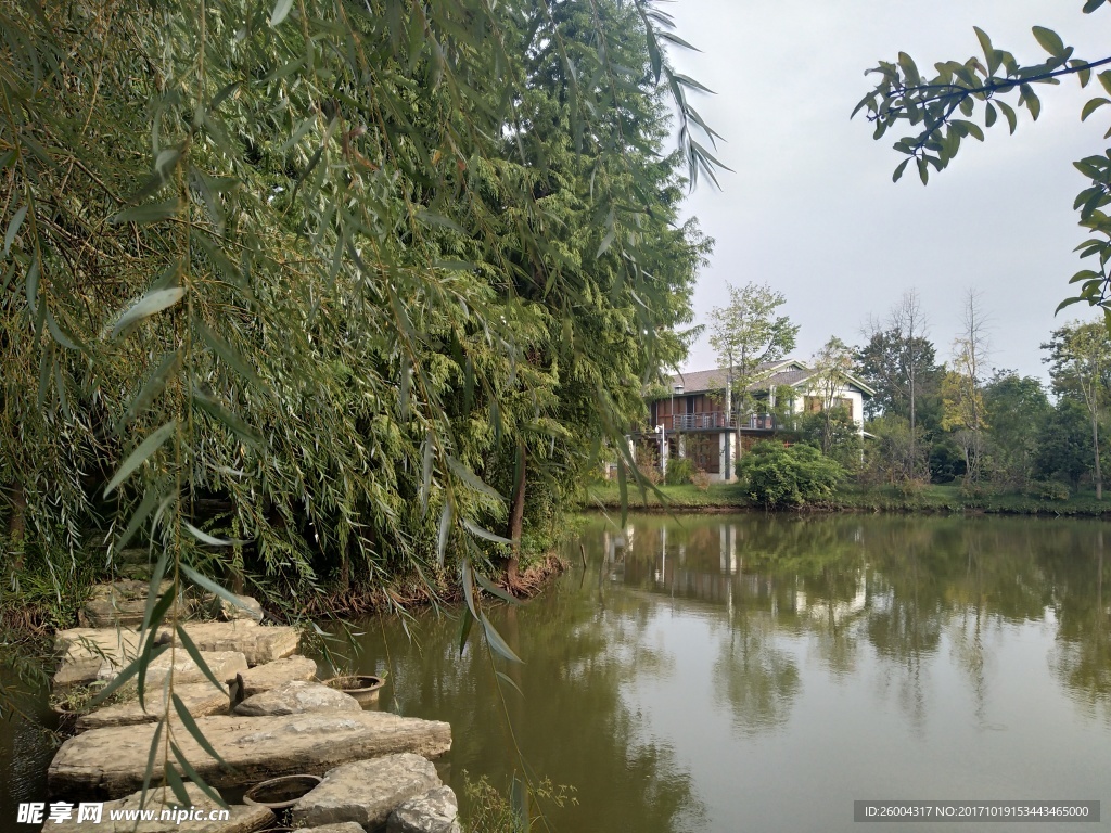 湖边风景