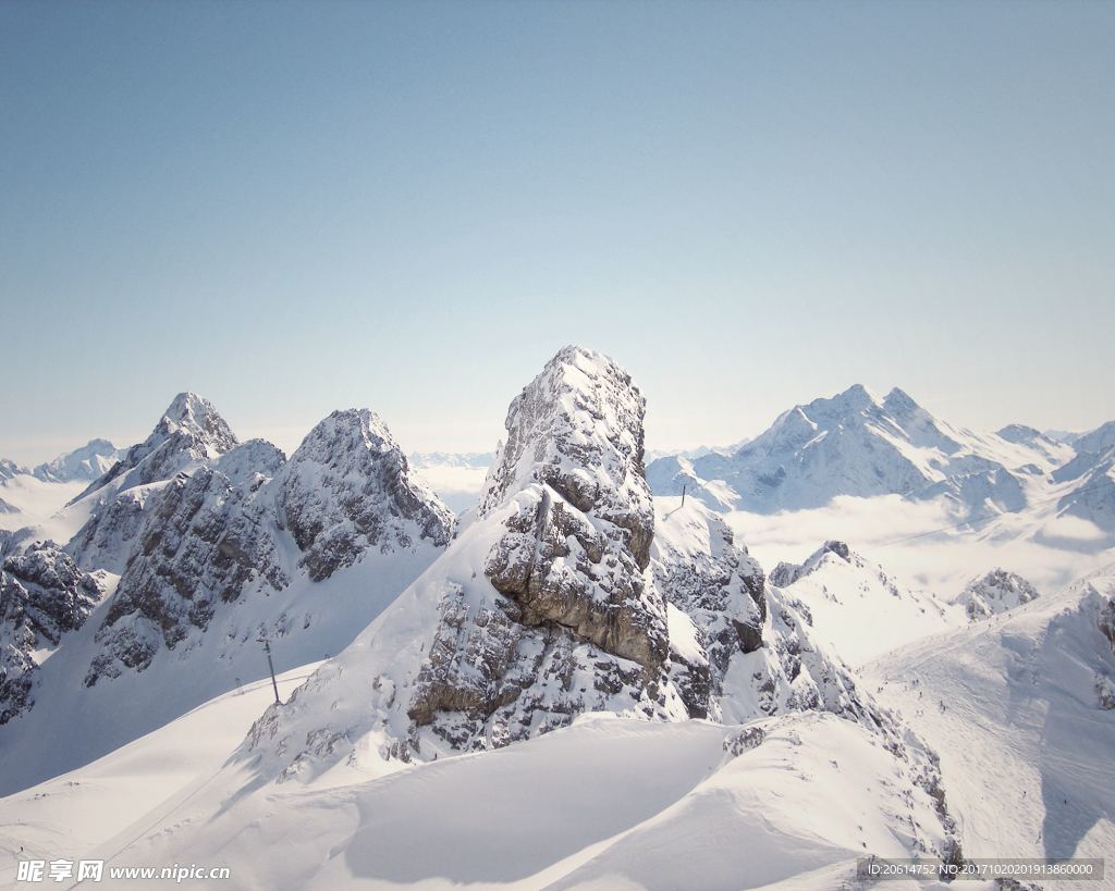 雪山美景