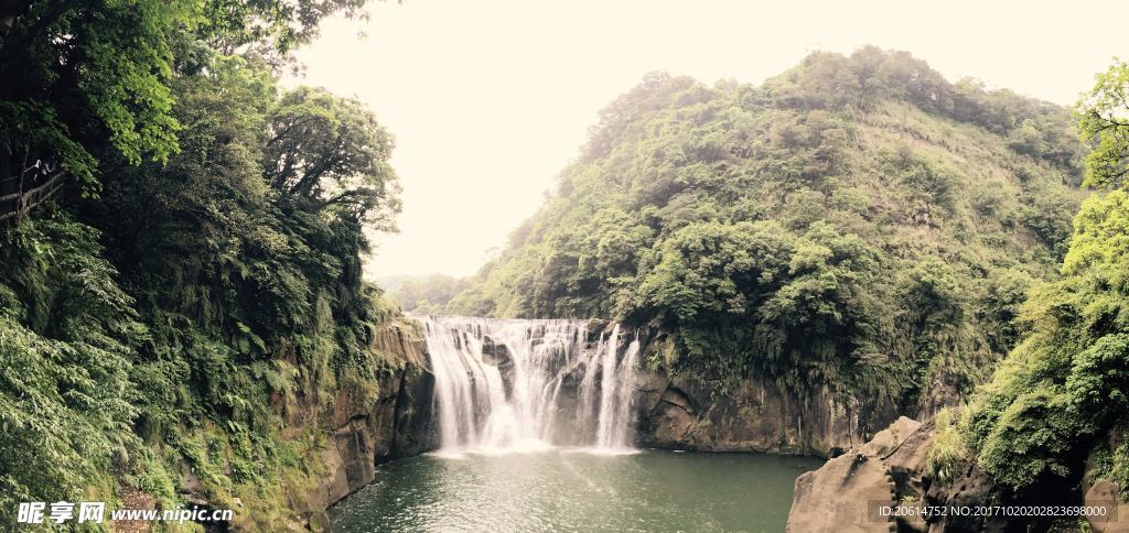 瀑布美景