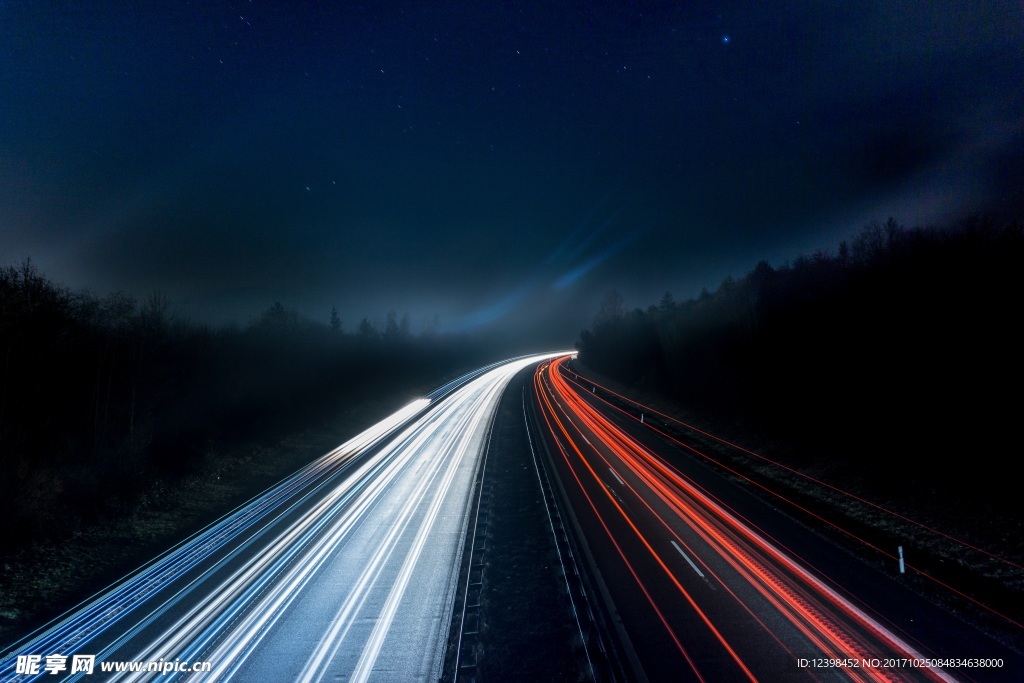 道路夜景