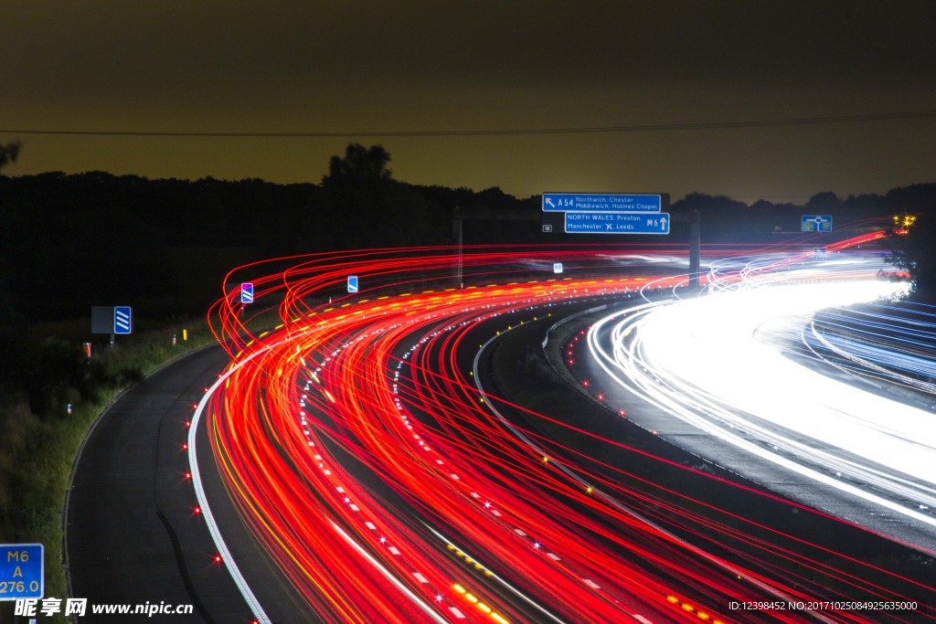 道路夜景