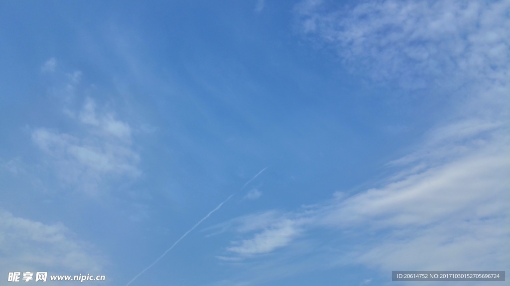 蔚蓝的天空