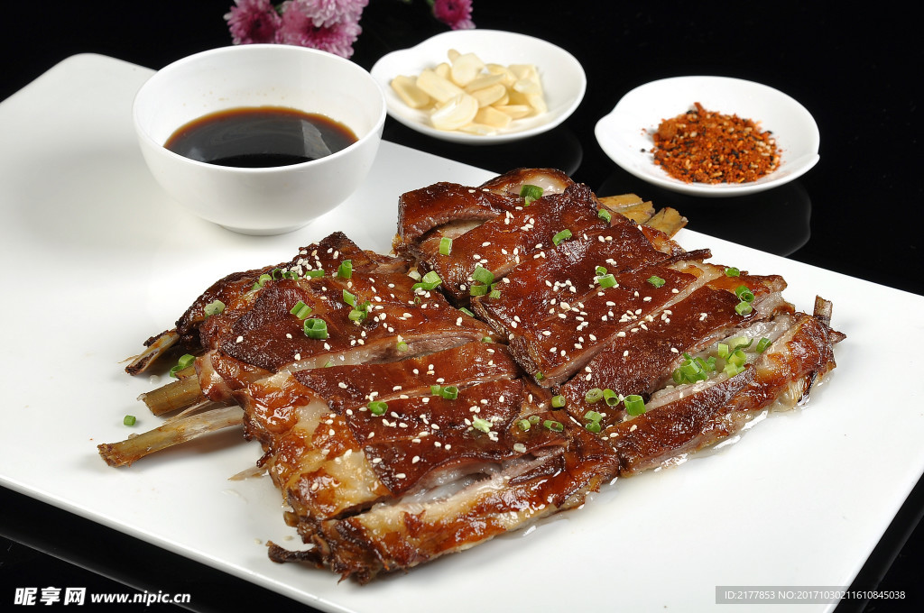 烤羊排