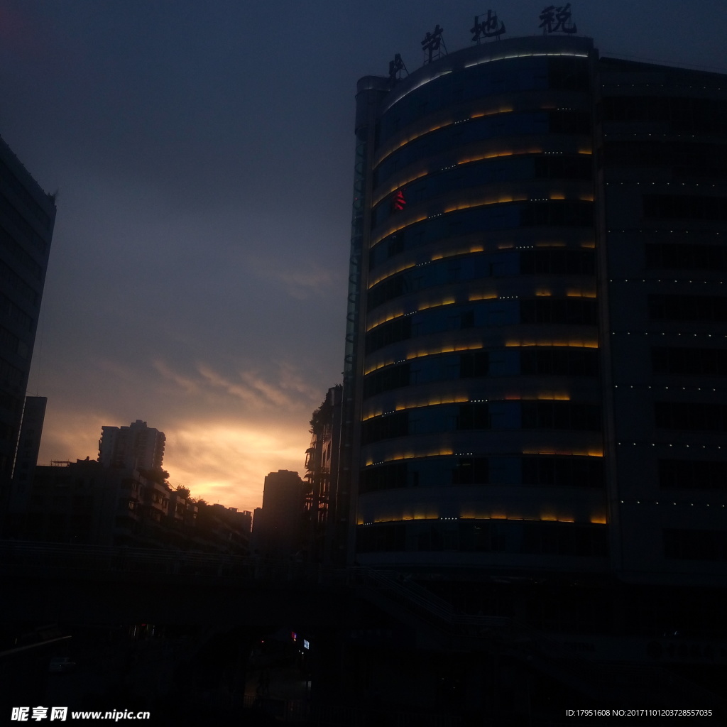 夕阳