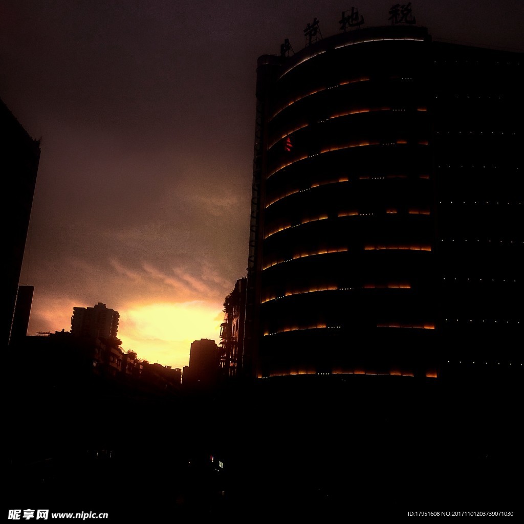 夕阳