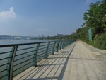 河堤