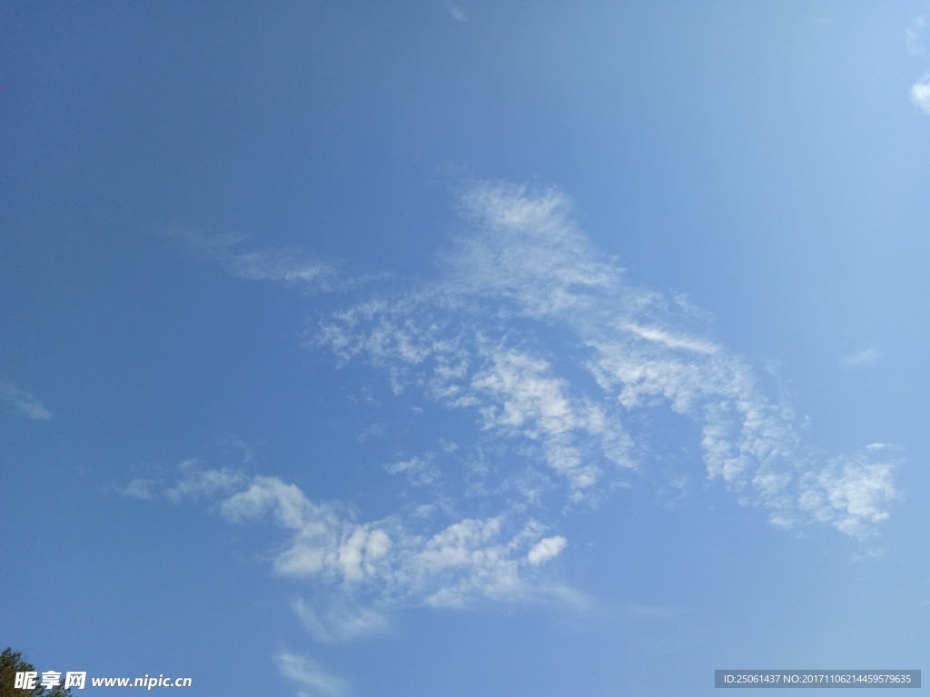 天空