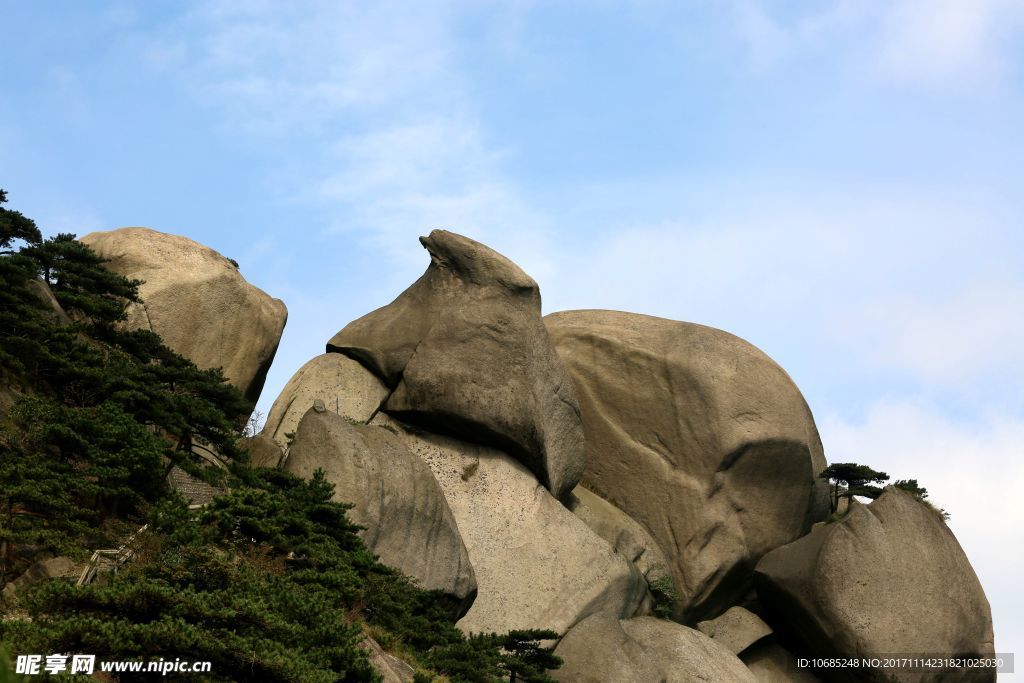 天柱山风景天柱山鹰嘴石