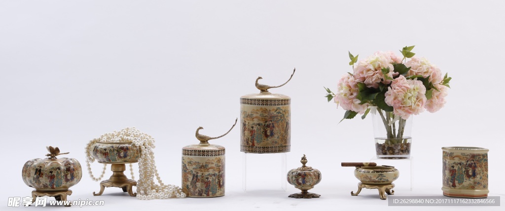 新古典陶瓷配铜装饰罐子摆件