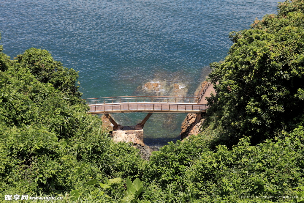 海滨栈道