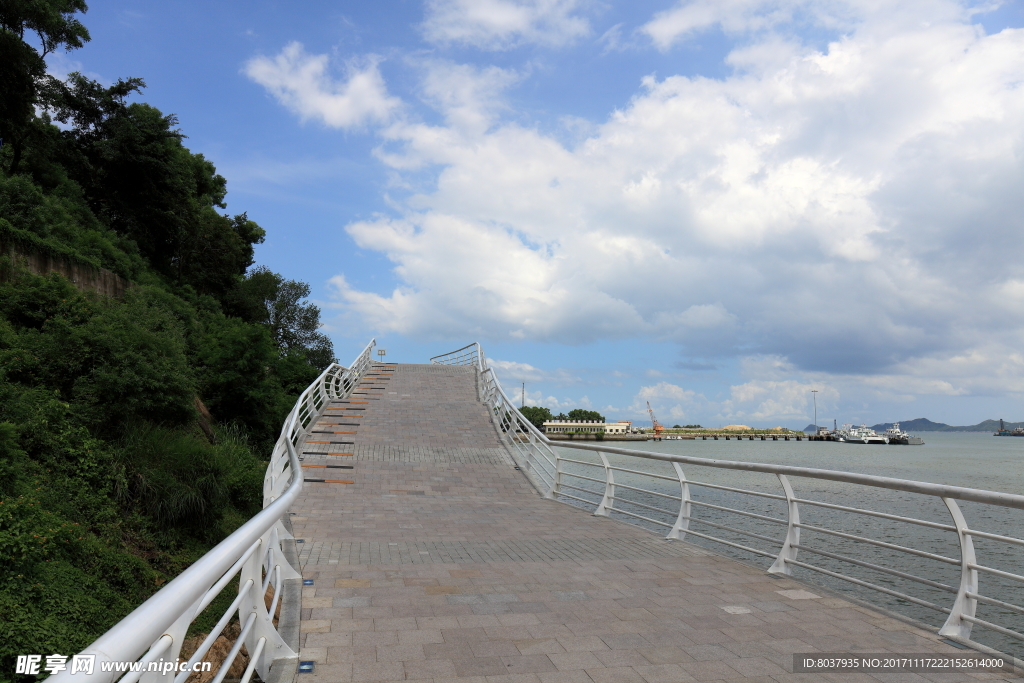 海滨栈道