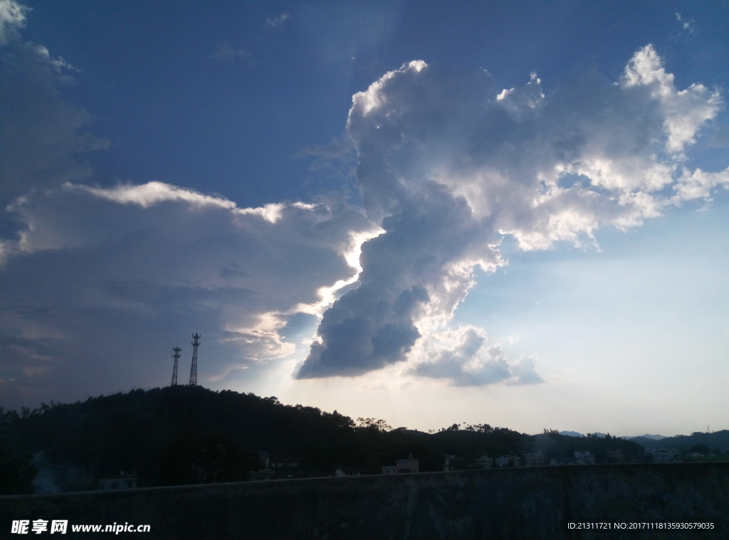 天空云朵