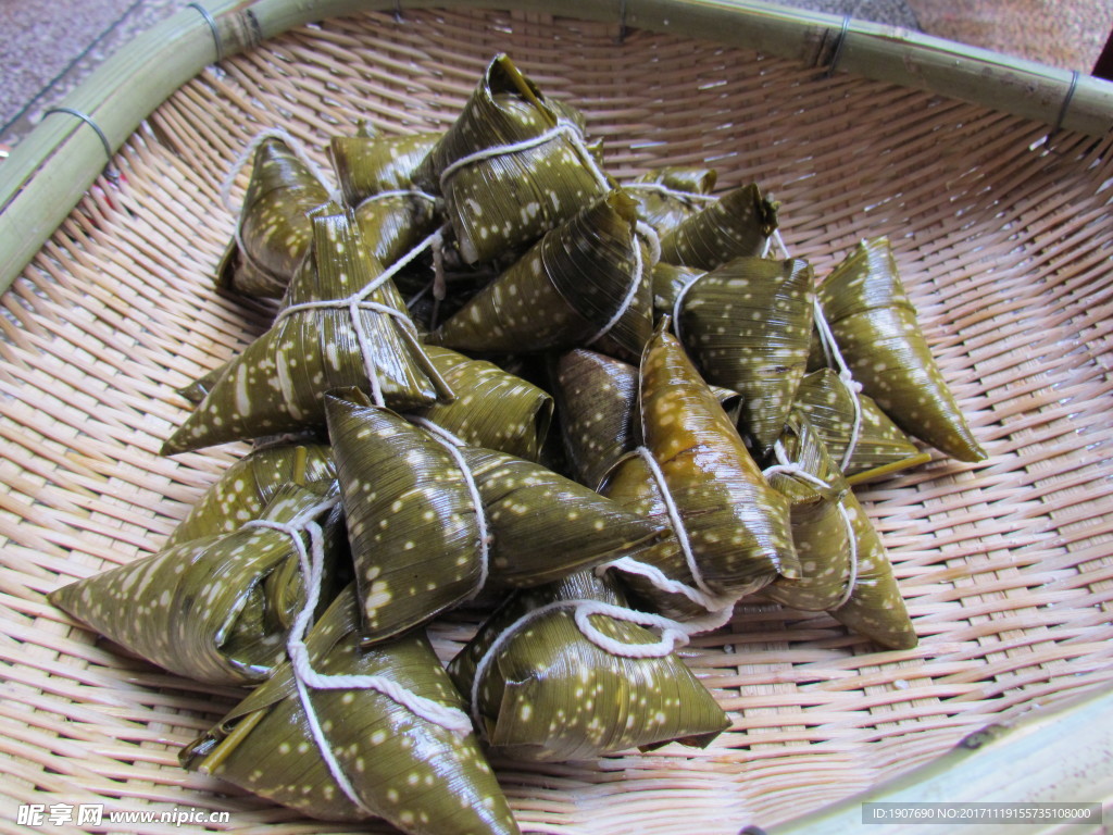 火腿粽子