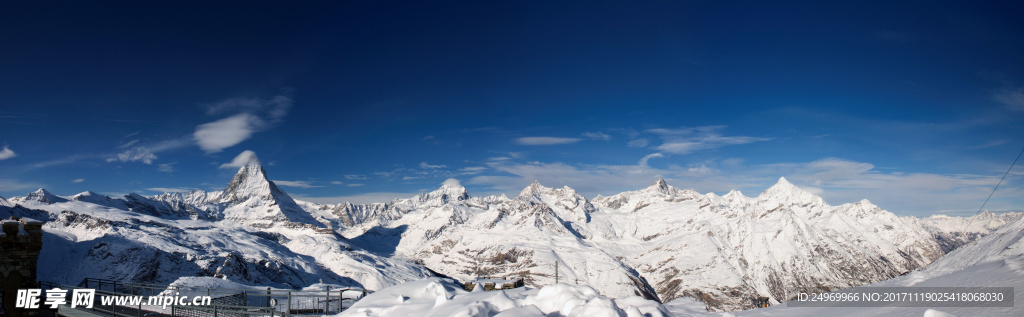 雪山