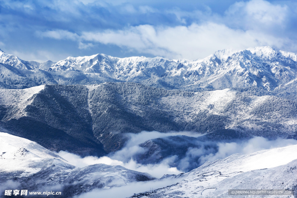 雪山