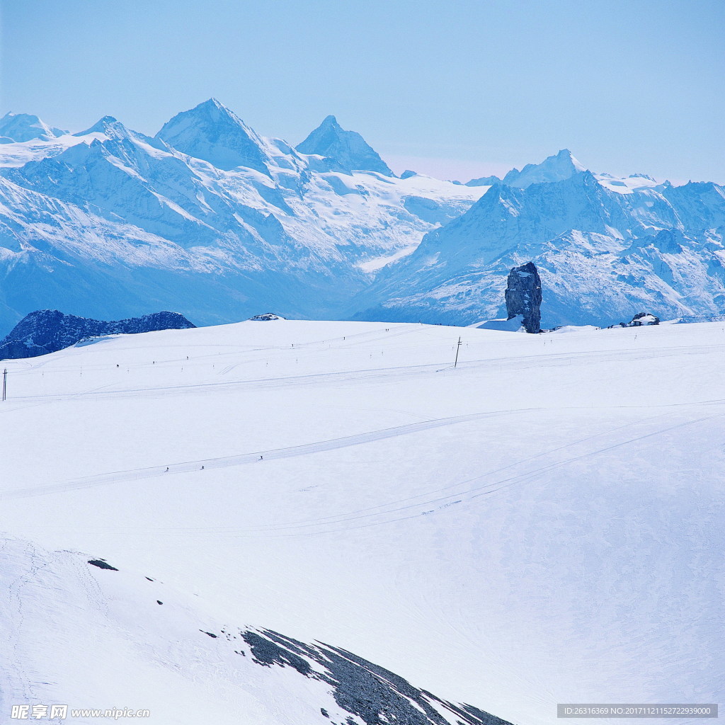 大山雪景