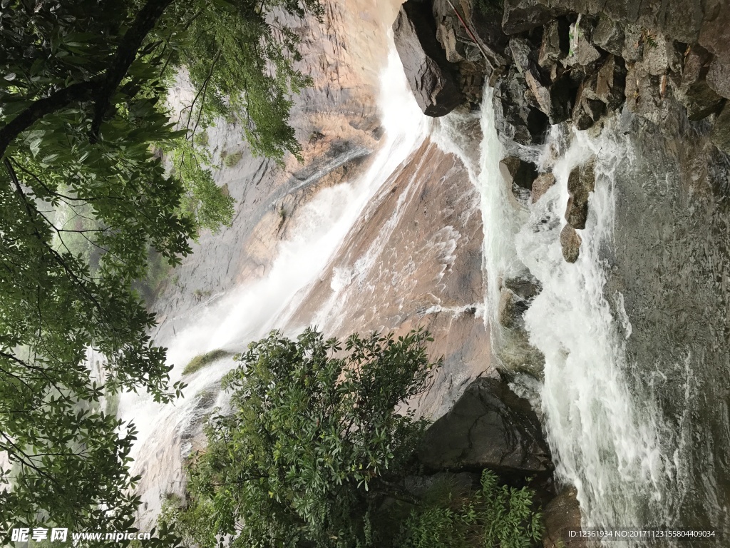 青山绿水