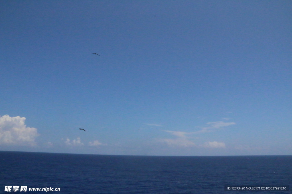 海上天空