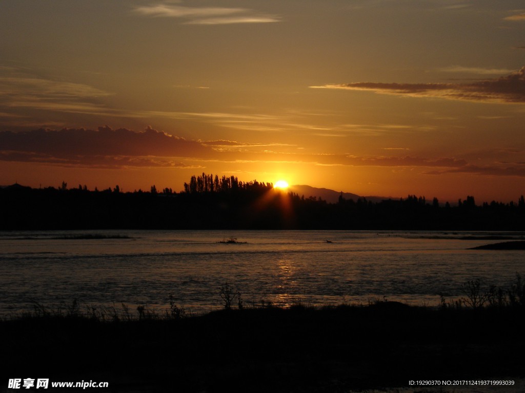 高清夕阳黄昏图