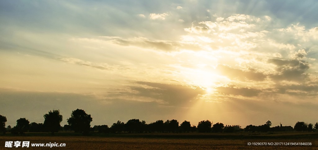 高清夕阳黄昏图