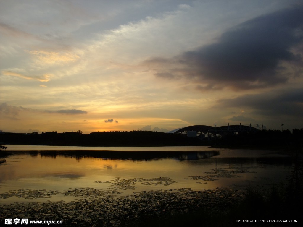 高清夕阳黄昏图