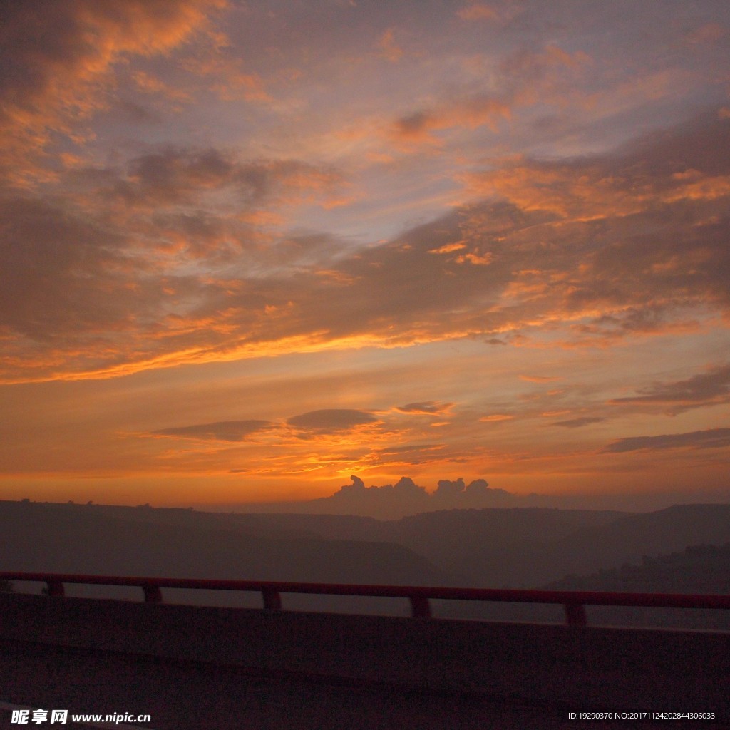高清夕阳黄昏图